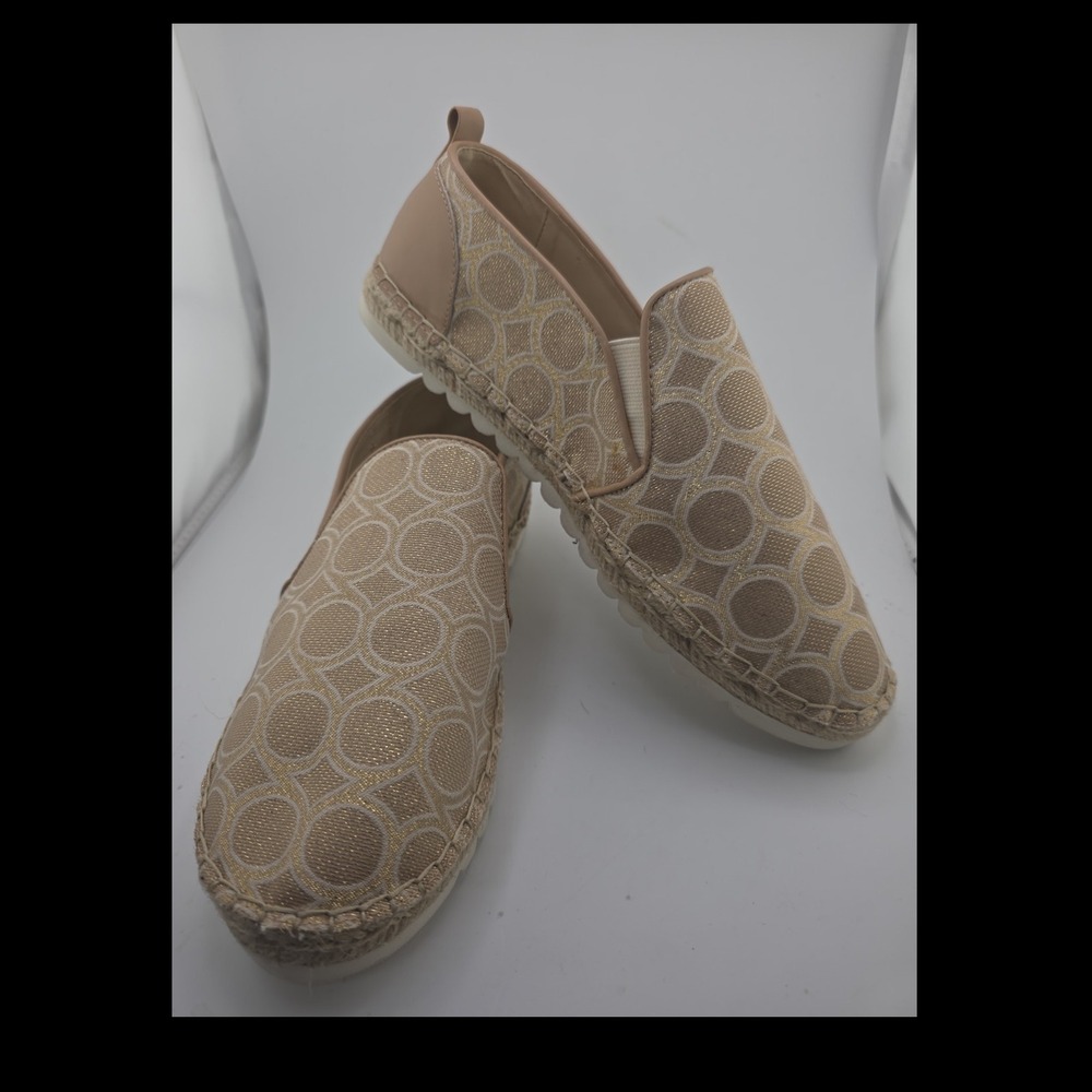 Nine West Womens Espadrille Slip On Flats Beige Gold Logo Print Size 9